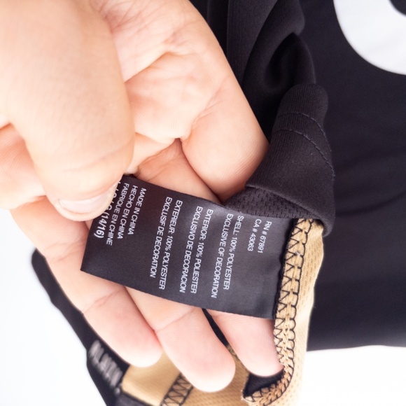 Vintage RAPTORS 10 DeROZAN Adidas Jersey NBA Basketball Large black gold - Picture 6 of 7